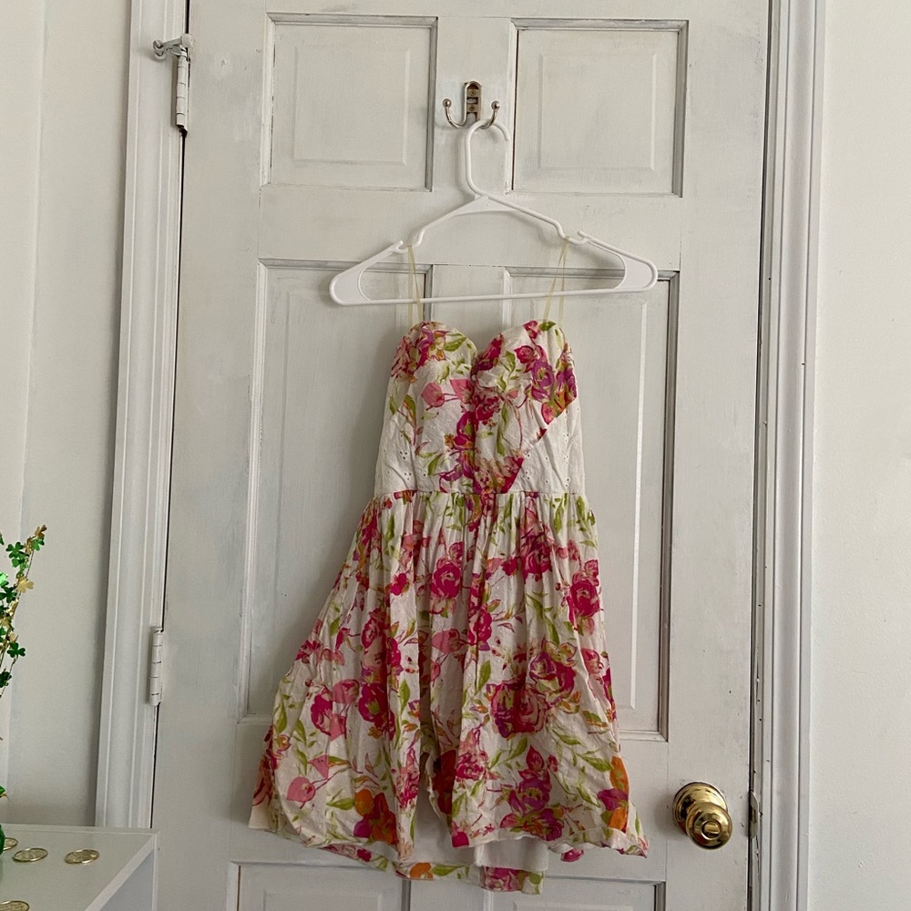 Strapless flower dress